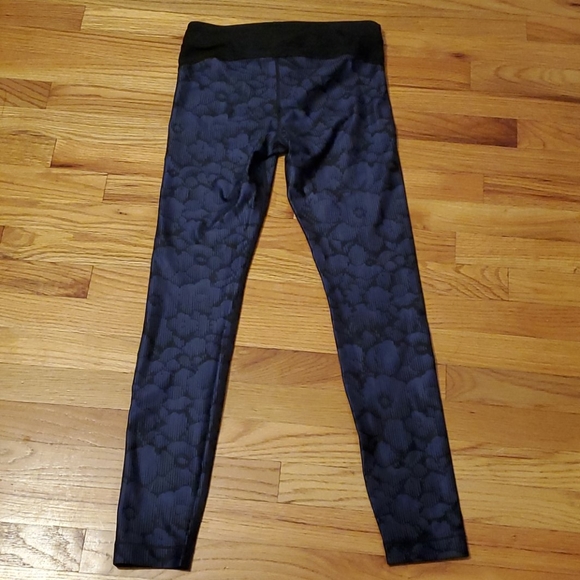 Snake skin workout leggings - Picture 3 of 3